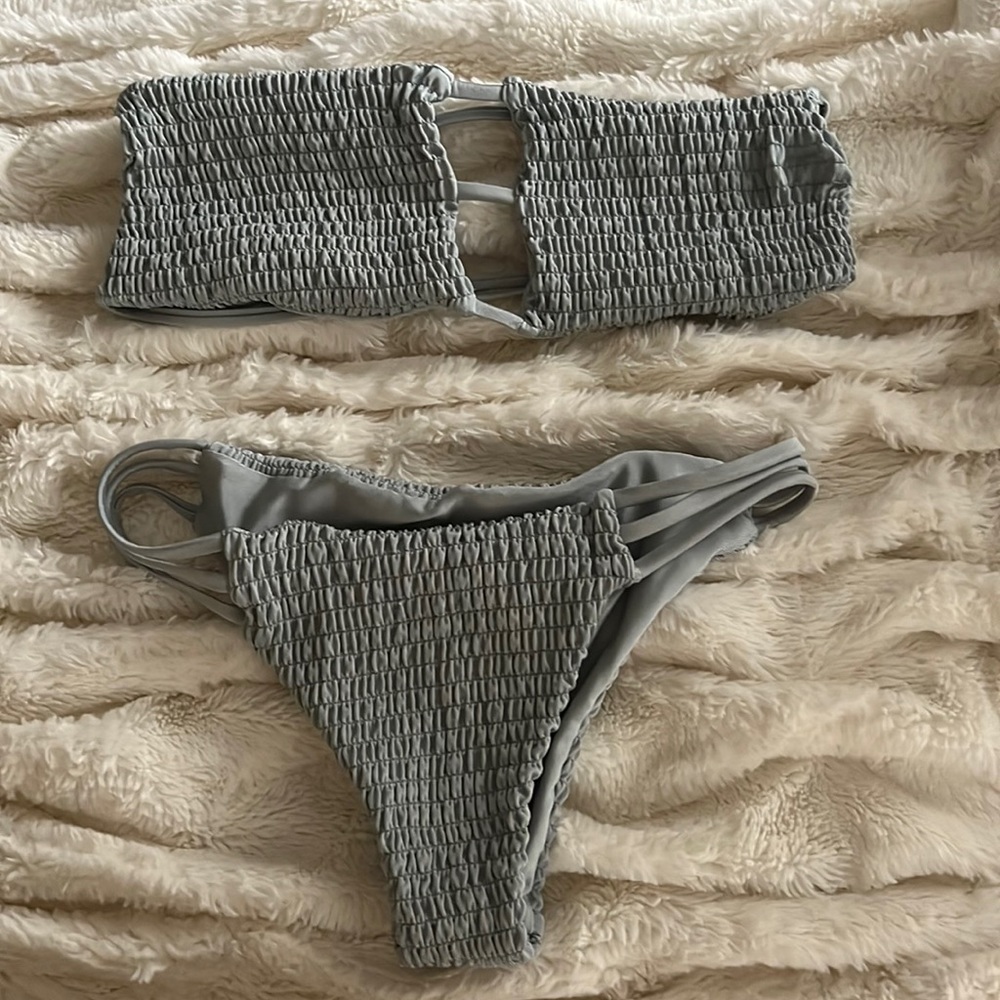 Super cute strapless bikini